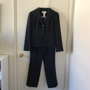 SALE Liz Claiborne Navy Career Suit Set - 4 Petite